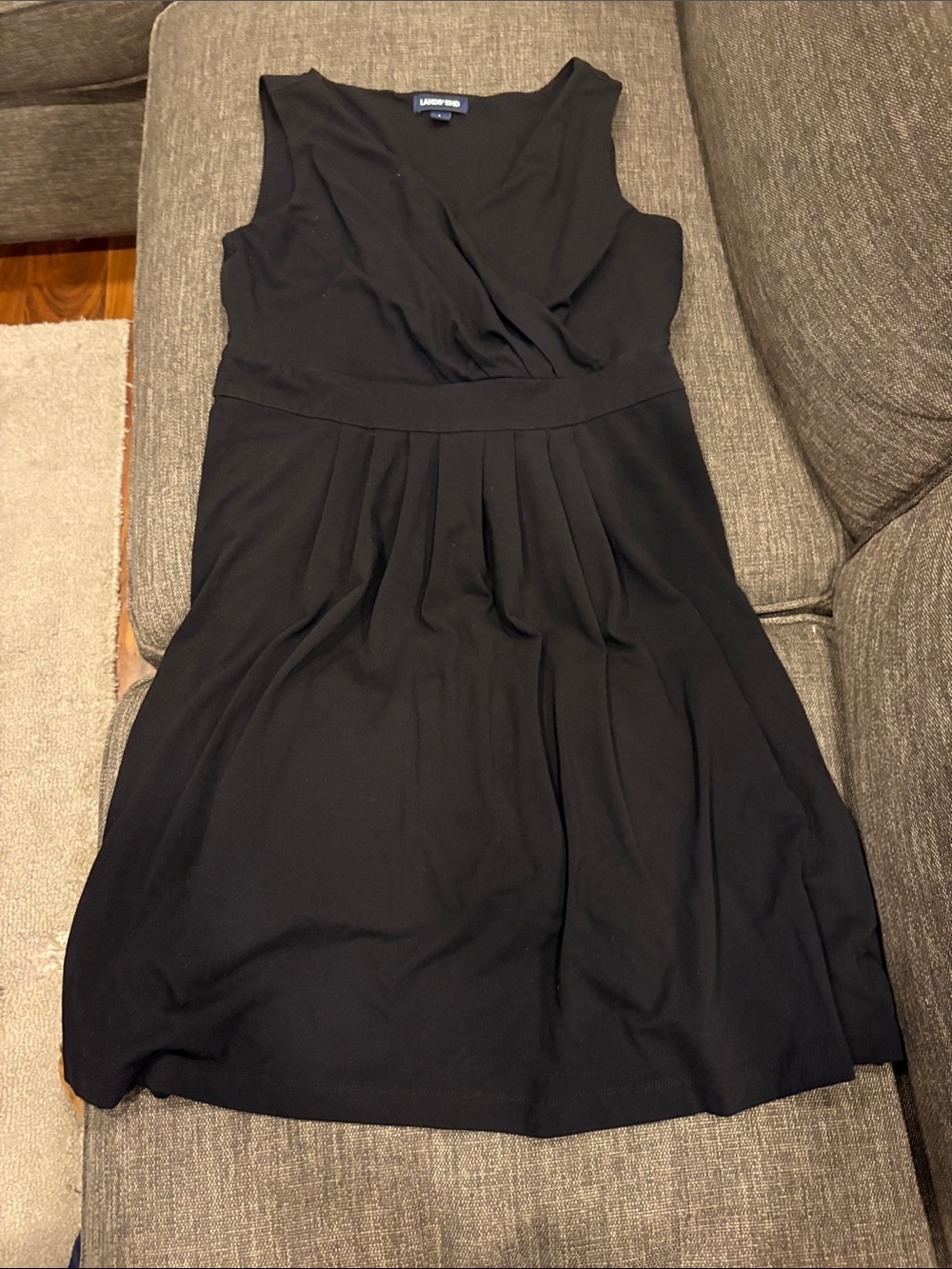 Lands End Black Sleeveless V-Neck Pleated Waist Dress
